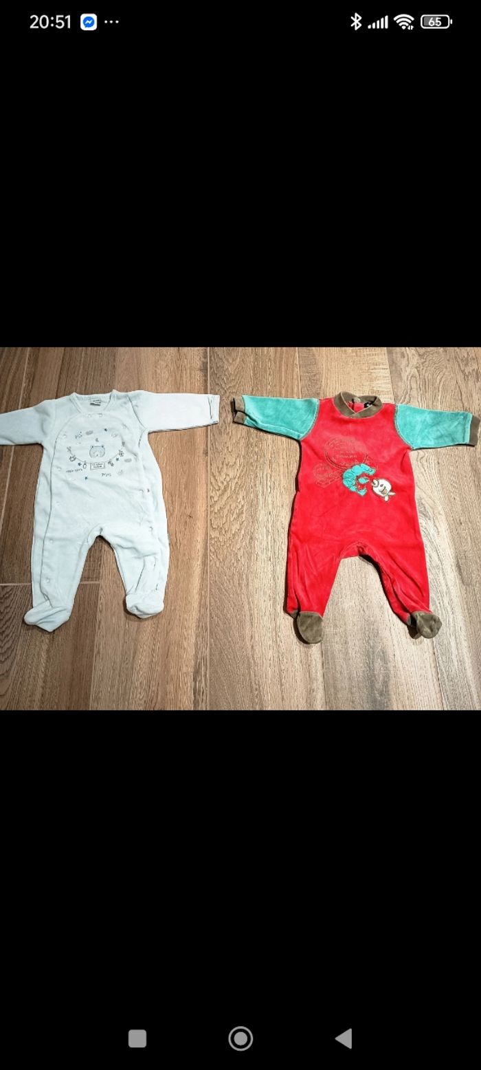 Lot pyjamas velours taille 3 mois - photo numéro 3