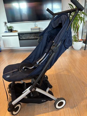 Poussette Cybex Libelle – Bleu marine – Excellent état 