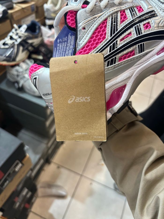 Asics authentique - photo numéro 5