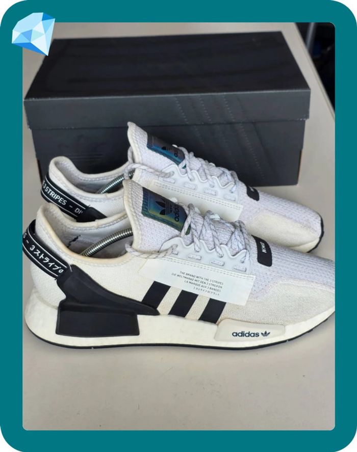 Adidas nmd r1 v2 blanche avec facture - photo numéro 4