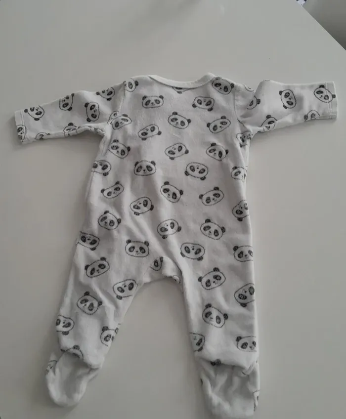 Pyjama - photo numéro 2