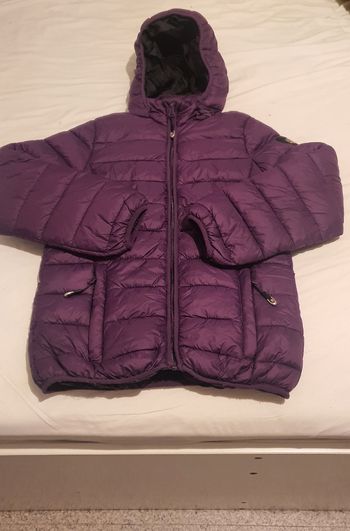 Doudoune violette avec capuche amovible Geonorway