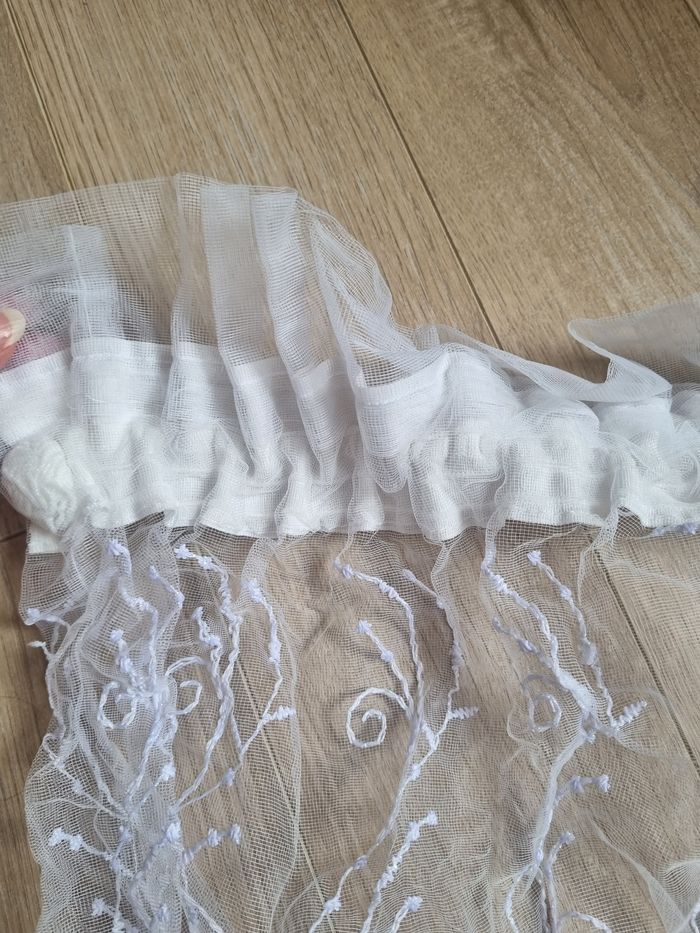 Rideaux brodés - photo numéro 4