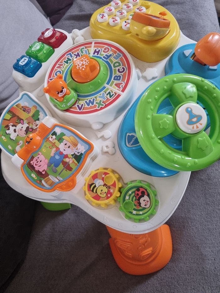 Table d'activités bilingue - photo numéro 3