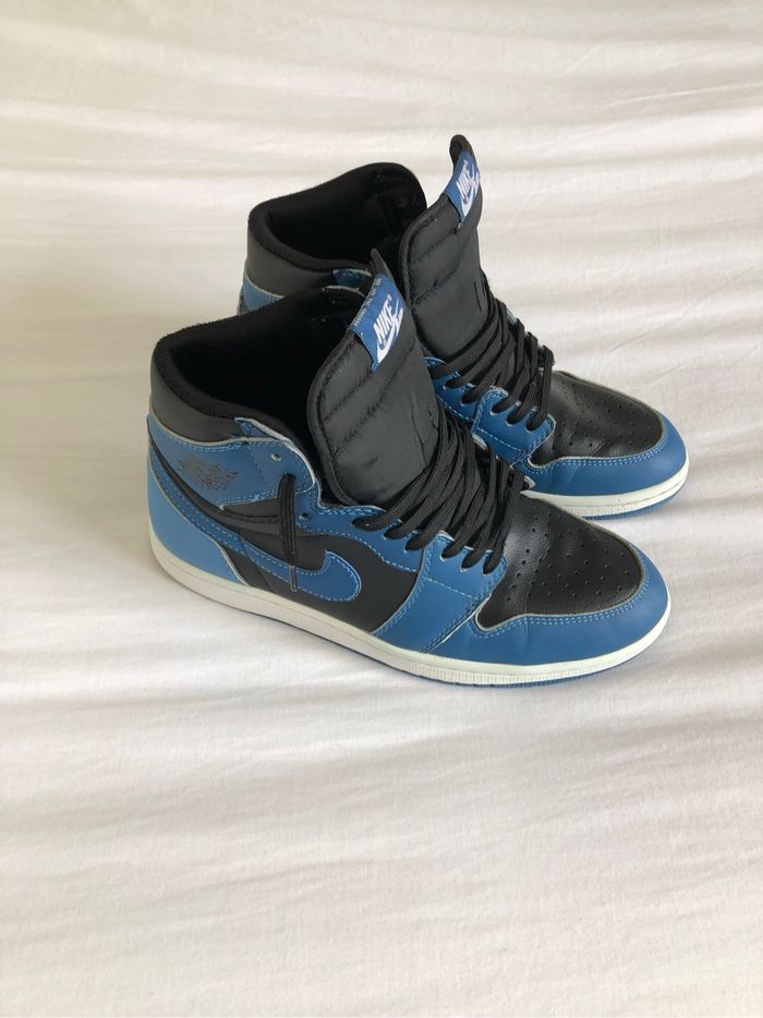 Air Jordan 1 - photo numéro 3