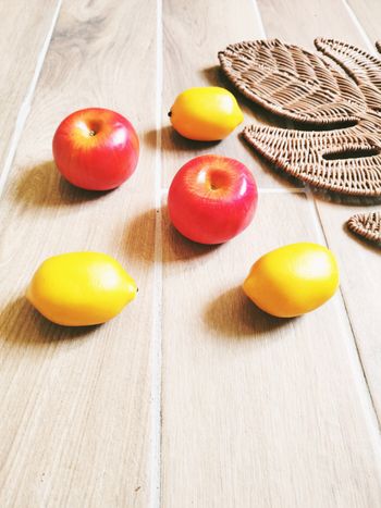 🍎 Dinette lot de gros fruits /aliments pommes et citrons en plastique