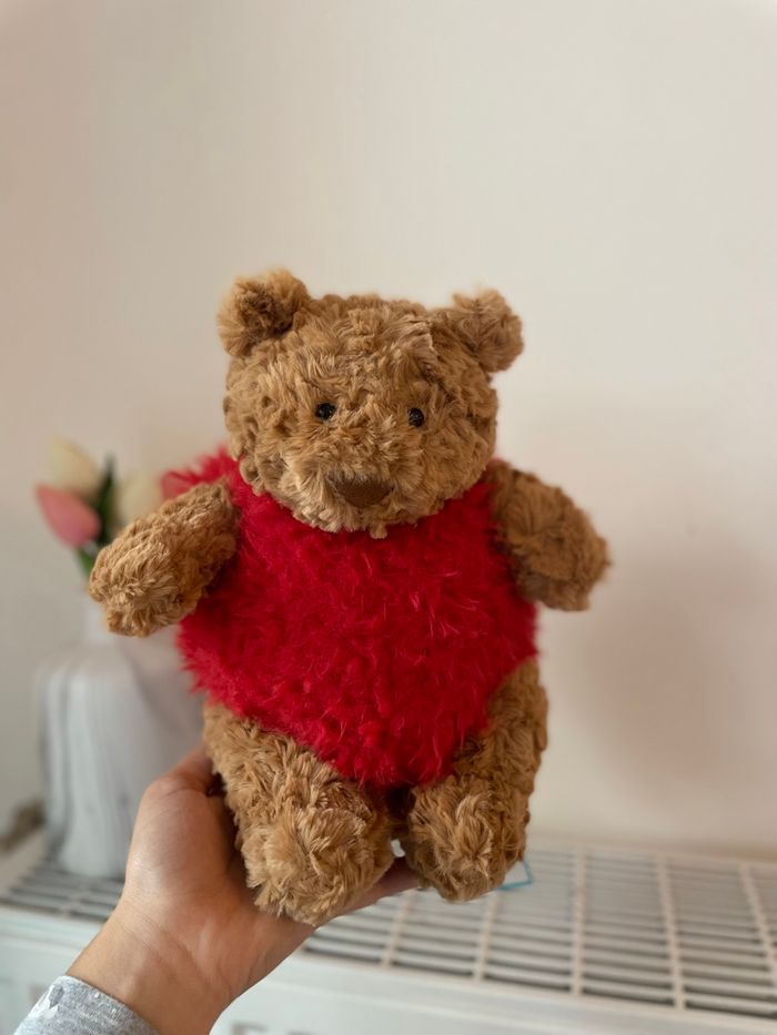 Peluche Jellycat Bartholomew Bear HeartRobe - photo numéro 5