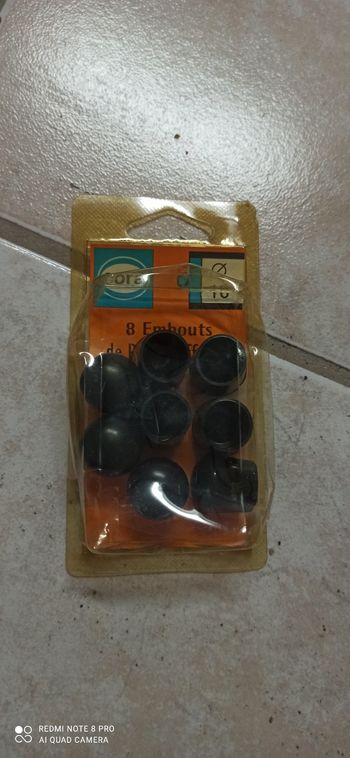 Embouts pieds de chaise