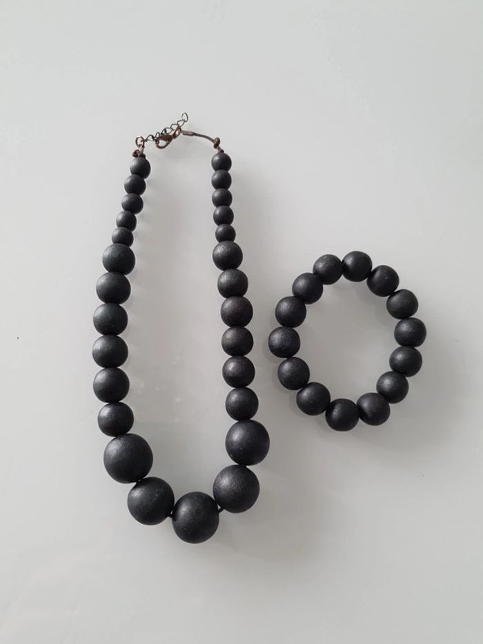 Parure boules bois noir collier et bracelet  marché artisanal