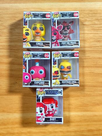LOT 5 Figurines Bitty Pop! Five Nights At Freddy's - Chica, Foxy The Pirate, Cupcake, Nightmare Chica & Baby