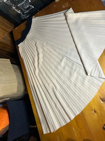 Jupe plissée longue beige