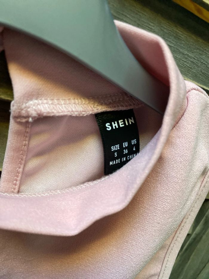 Top shein - photo numéro 2
