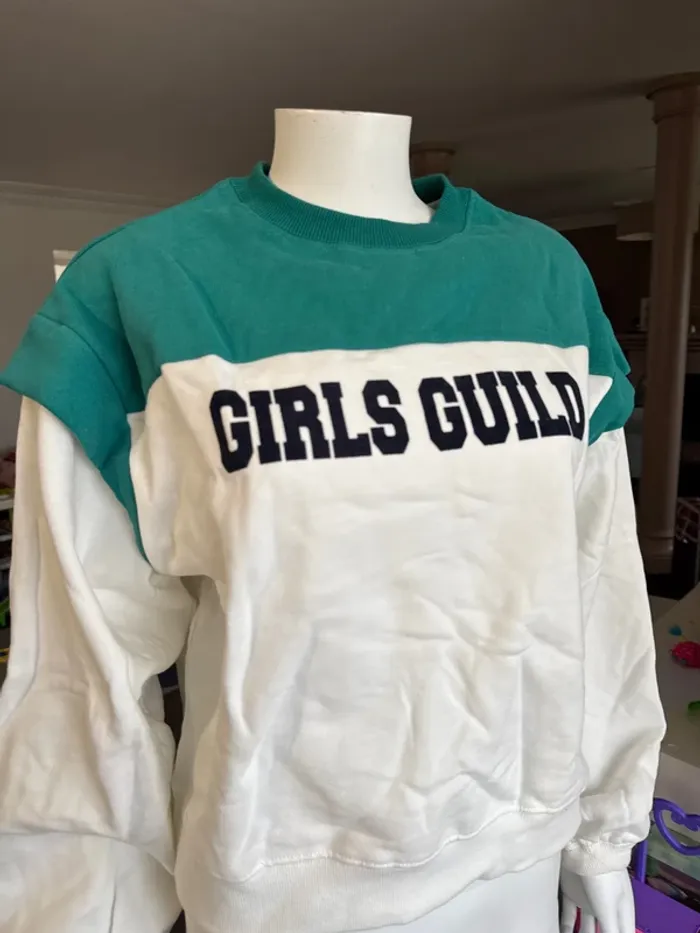 Pull femme, tape-à-l’œil - photo numéro 4