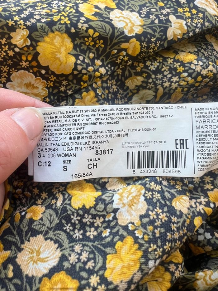 Lot de 2 débardeurs taille S et M - photo numéro 2