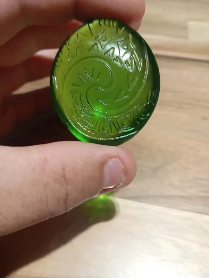 Vaiana Moana Pierre verte cœur de te fiti avec une petit défaut