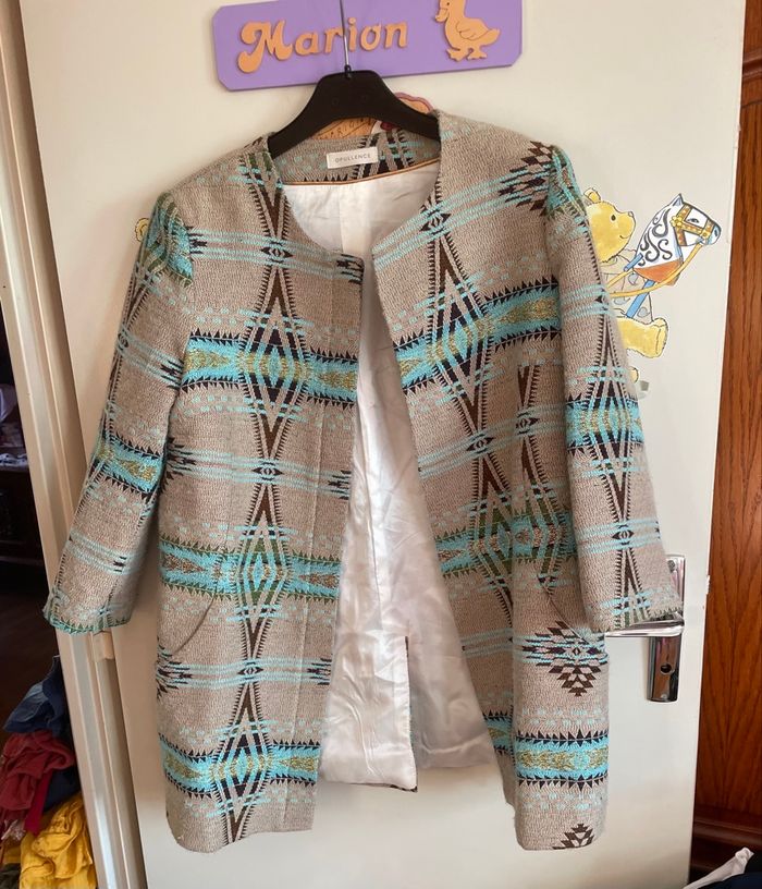 Veste avec épaulettes à motifs, taille 36, marque Opullence - photo numéro 1