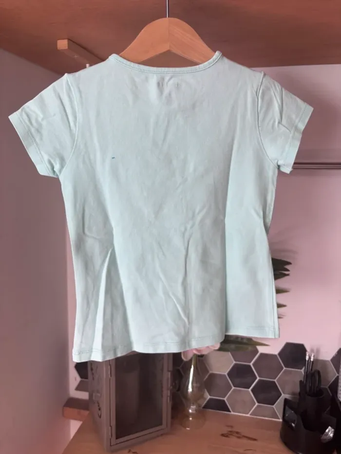 🤍💚 T-shirt blanc motif cœur vert 6 ans 💚🤍 - photo numéro 4