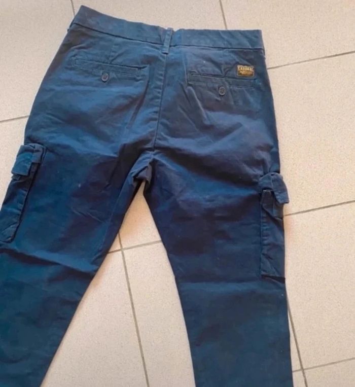 Pantalon Kaporal Marine taille 38 en très bon état  Style cargo - photo numéro 3