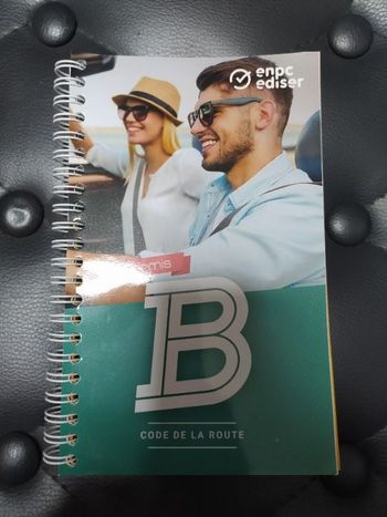 Livre complet Code de la route récent