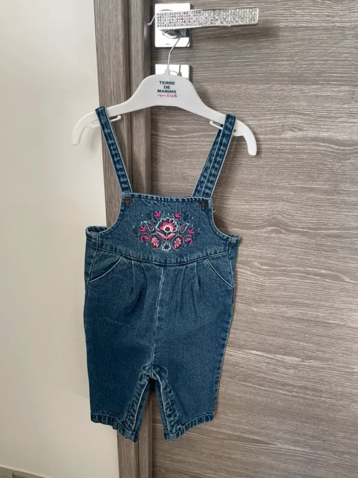 salopette en jeans