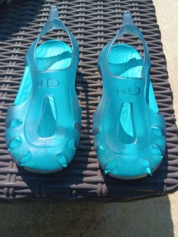 Chaussure aquatique T25
