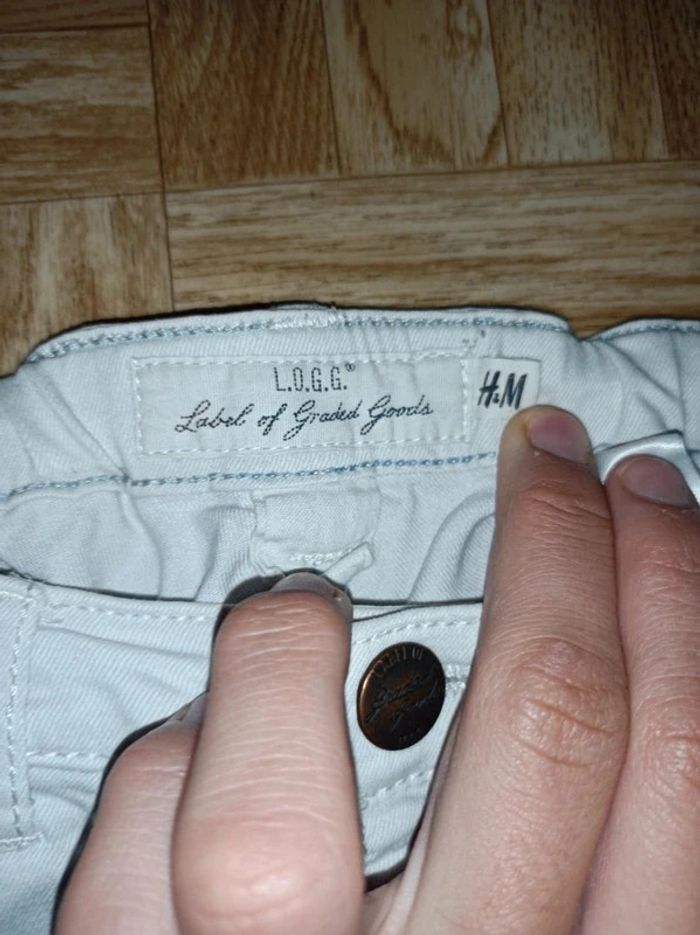Pantalon fin fille H&M en très bon état taille 11 ans - photo numéro 4