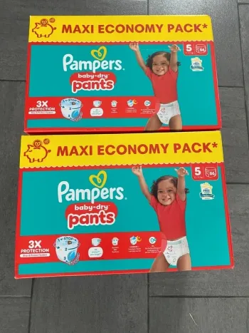  172 couches Pampers baby-dry  Taille 5 T5