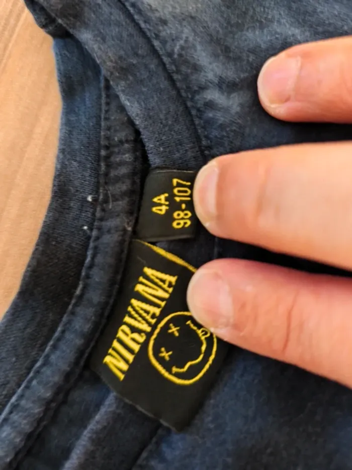 T-shirt Nirvana 4 ans - photo numéro 2