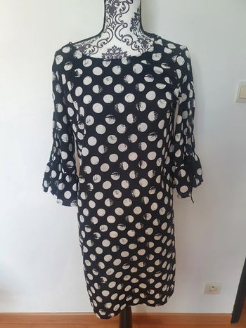 Robe manches évasées