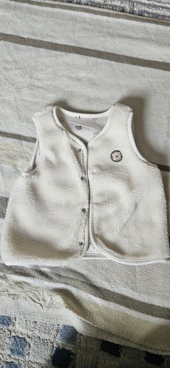 Gilet sans manche 24 mois