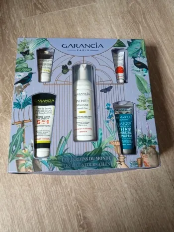 Coffret neuf Garancia Les Jardins du monde