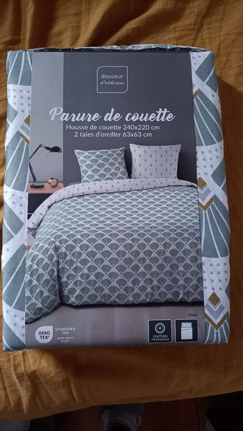Parure de lit 2 places neuve 