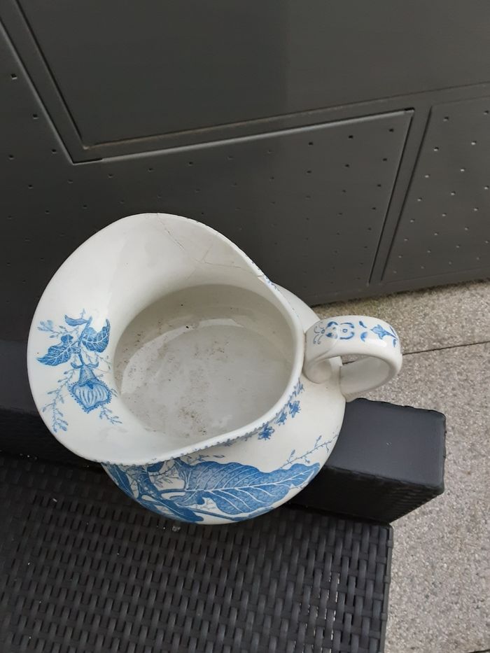 Pichet de toilette très vintage marque terre de fer - photo numéro 3