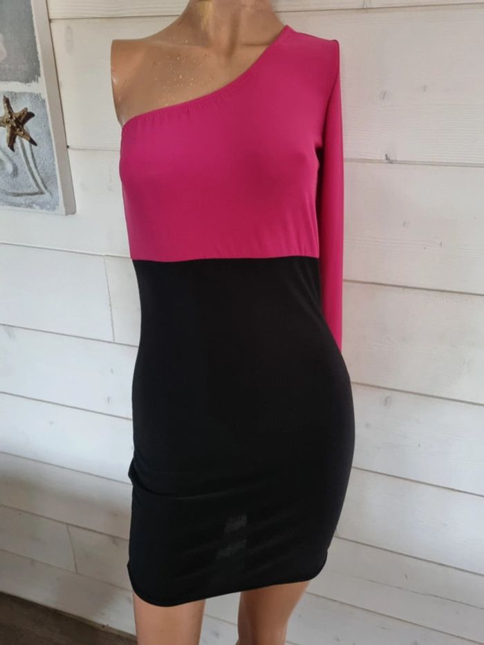 Robe asymétrique T34-36