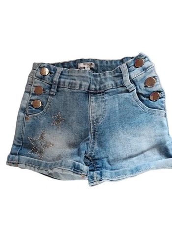 Joli short en jean Taille 4 ans