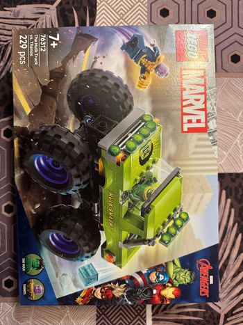LEGO 76312 – Le tout-terrain de Hulk contre Thanos – 229 pièces – Neuf scellé