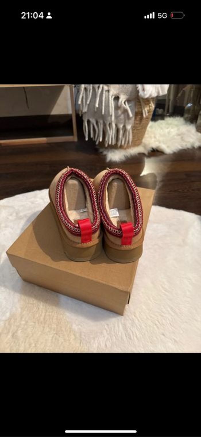 Tasman Ugg - photo numéro 3