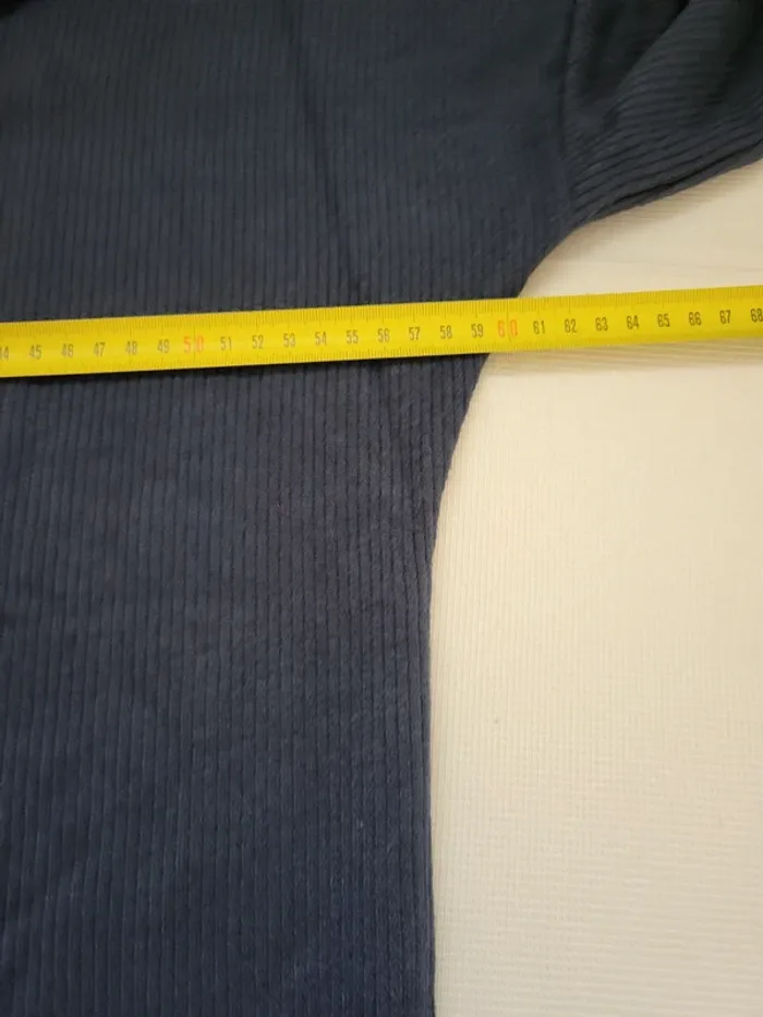 Pull chat - photo numéro 7