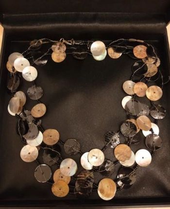 🦪 Collier tricolore Nacré