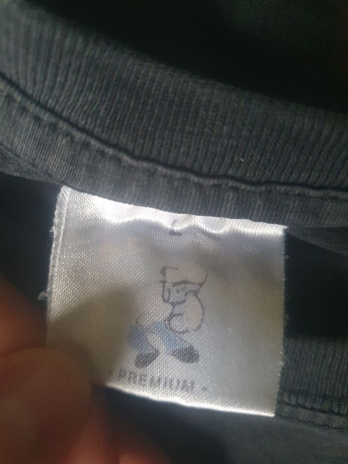 T shirt - photo numéro 3
