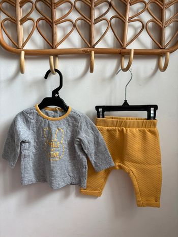 Ensemble gris et jaune mixte 3 mois