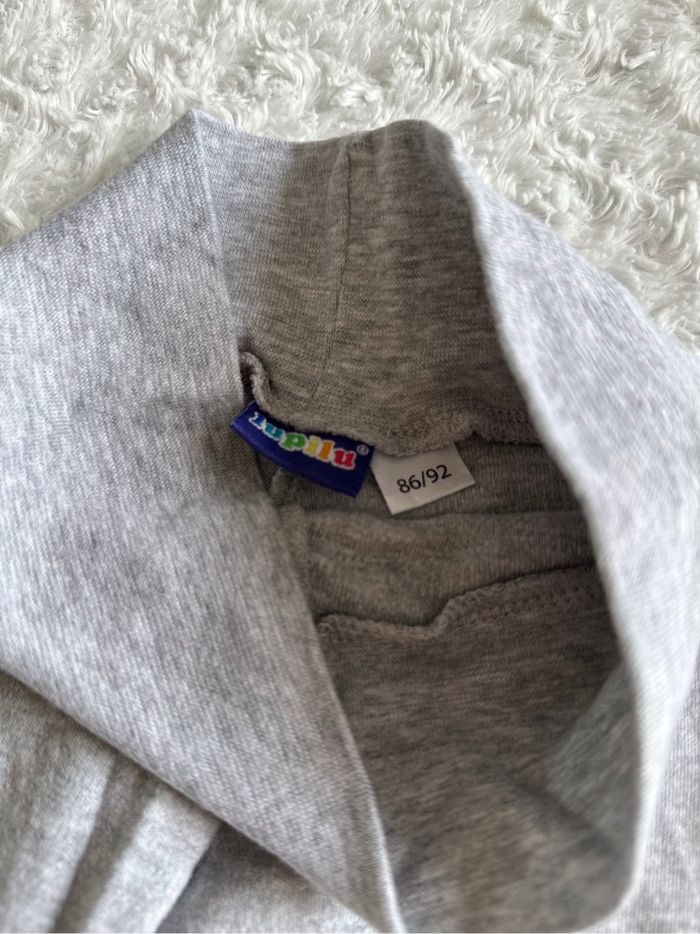 Pantalon gris 12/24 mois - photo numéro 3