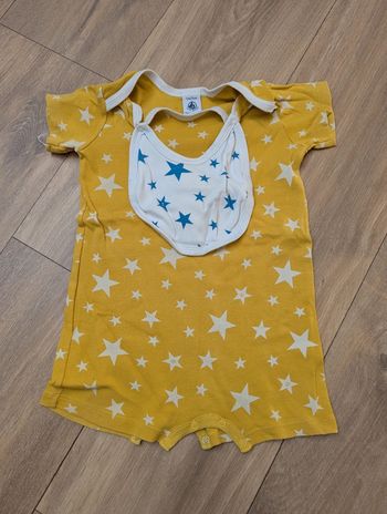 Pyjashort avec bavoir petit bateau 12 mois