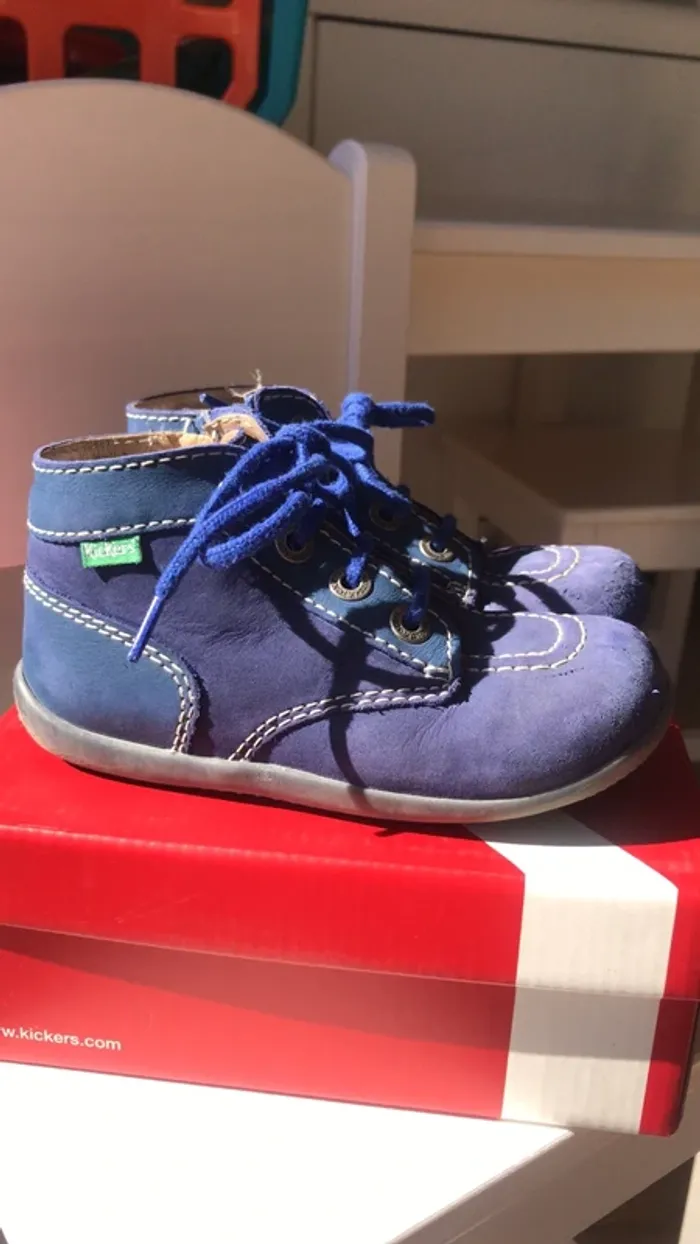 Chaussures montantes Kickers bleu pointure 26 - photo numéro 5