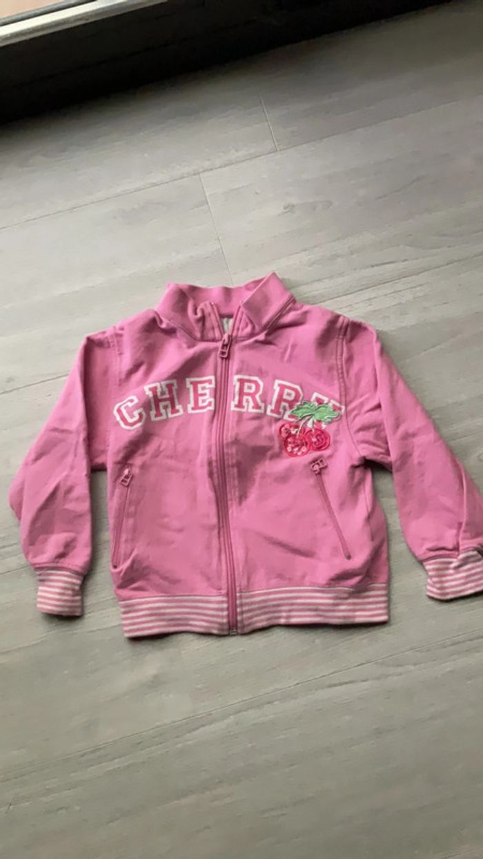 Gilet rose Cherry taille 3/4 ans