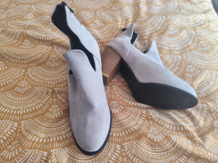 Bottines roses pâle