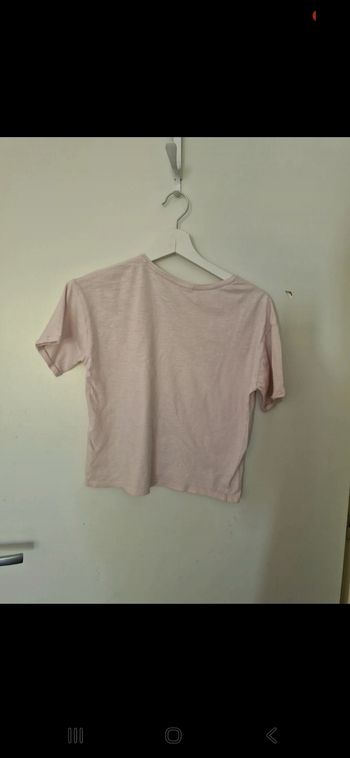 T-shirt rose avec motif