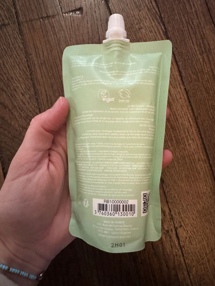 reset cleanser, démaquillant purifiant Stella McCartney 150 ml Neuf Valeur 30 euros - photo numéro 5
