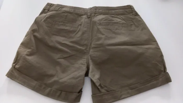Short kaki Zalando - photo numéro 6