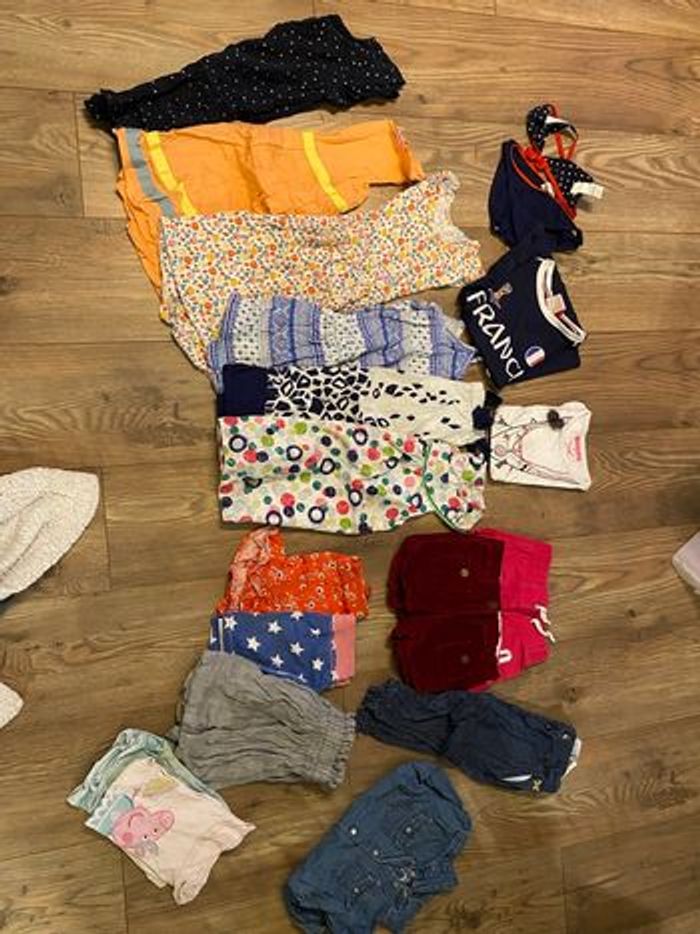 Lot 17 vêtements fille T 5 ans - photo numéro 7